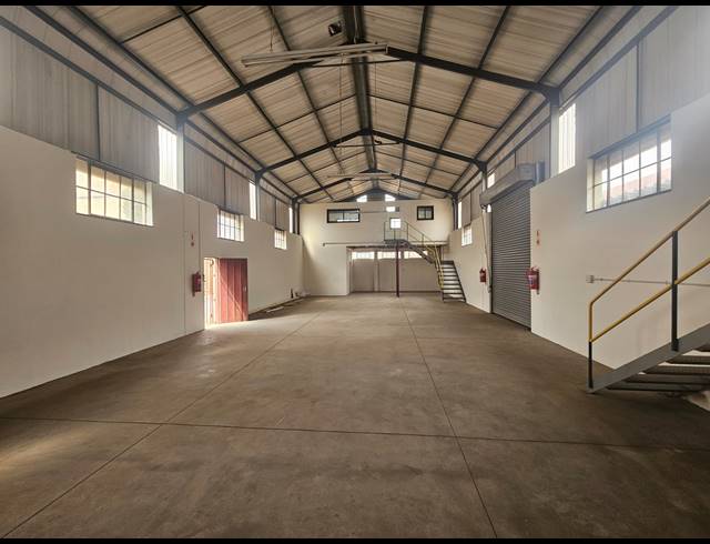 540M² WAREHOUSE TO LET IN ALRODE